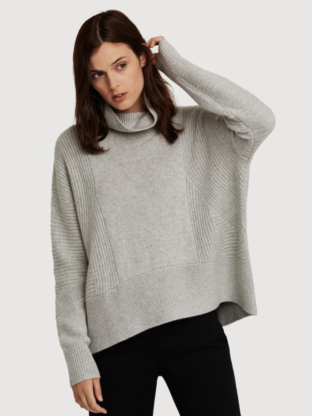 KIT AND ACE WOMEN’S CASHMERE KNIT TURTLENECK. Size M/L